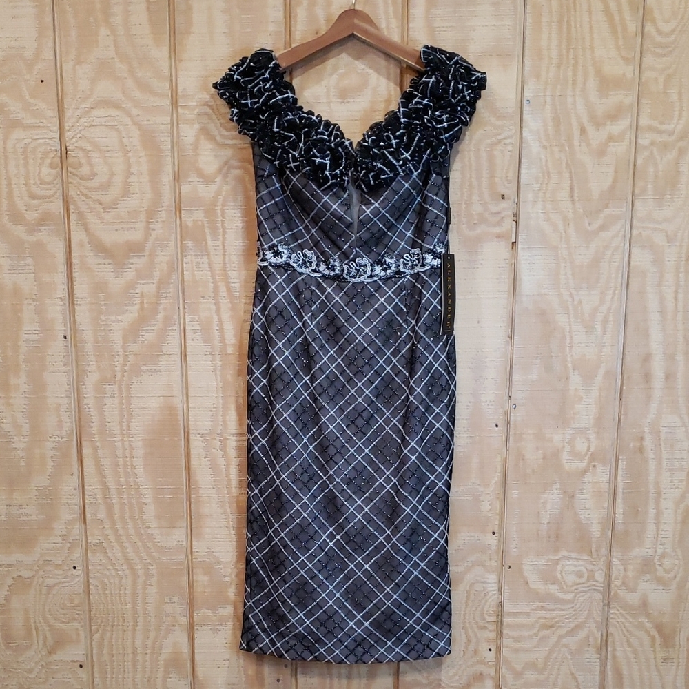 Alexander By Daymor NWT Black White Beaded Embroidered Sleeveless Dress Size 6